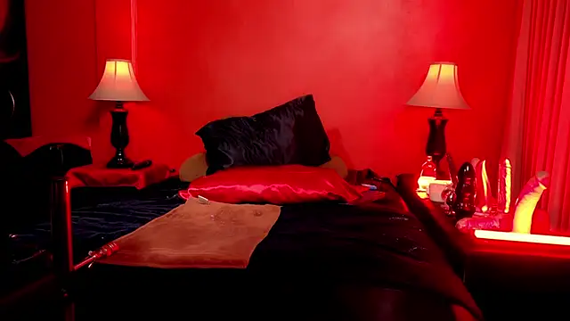 Snapshot of jennStarCD chatting on 01-05-25, 03:13 jennStarCD online show from 01-05-25, 03:13