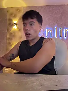 Snapshot of Logan_smith1 chatting on 12-16-25, 07:57 Logan smith1 online show from 12-16-25, 07:57