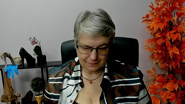 IrisDream online show from 12-12-24, 10:56