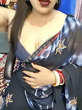 Snapshot of Cute-Raashii chatting on 05-15-26, 10:50 Cute-Raashii online show from 05-15-26, 10:50