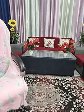 Snapshot of Cute-Raashii chatting on 05-18-26, 11:32 Cute-Raashii online show from 05-18-26, 11:32