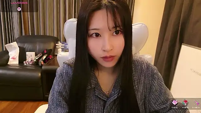 -satomi-jp online show from 03-18-26, 12:52