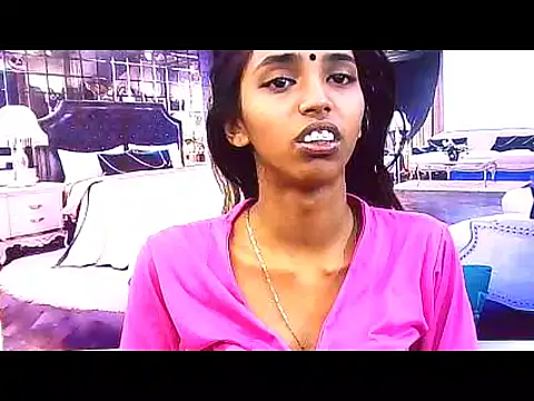 Snapshot of IndianSexySlender chatting on 11-15-25, 05:16 IndianSexySlender online show from 11-15-25, 05:16