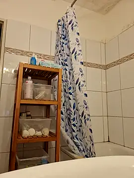 Josephine LIVE online show from 12-02-25, 05:24