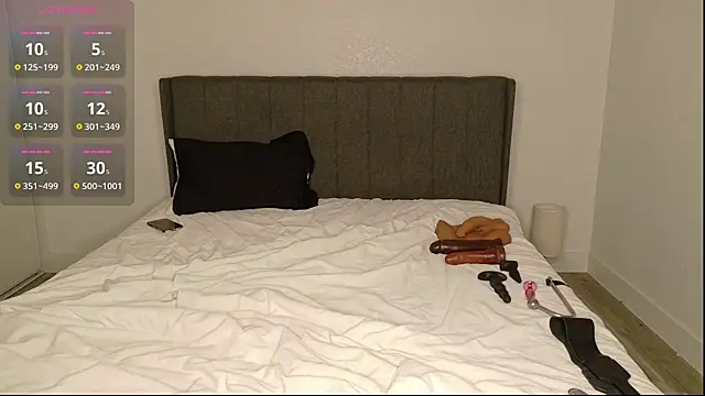 misscatxo online show from 03-19-26, 05:55