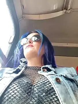 sophie banger online show from 01-08-26, 07:38