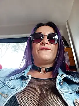 sophie banger online show from 04-14-26, 06:25