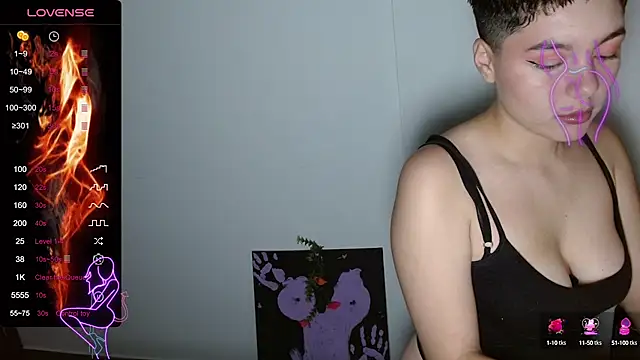 TRIXIE TANG28 online show from 02-14-25, 02:39