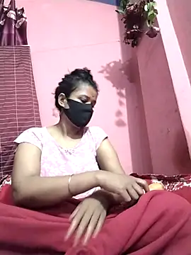 Oindrila-Rani online show from 12-20-25, 01:23