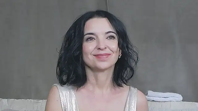 Snapshot of Ortensialady76 chatting on 01-01-25, 06:05 Ortensialady76 online show from 01-01-25, 06:05