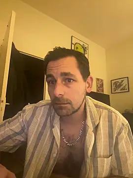 Snapshot of defbond420 chatting on 01-24-25, 10:08 defbond420 online show from 01-24-25, 10:08