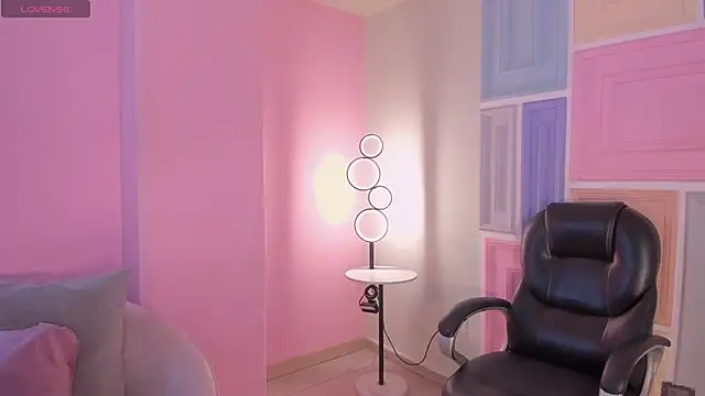 Snapshot of ChloePreston_ chatting on 03-20-26, 10:53 ChloePreston online show from 03-20-26, 10:53