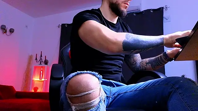 MightyAaron66 online show from 01-10-26, 06:04