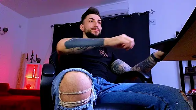 MightyAaron66 online show from 03-01-26, 04:25