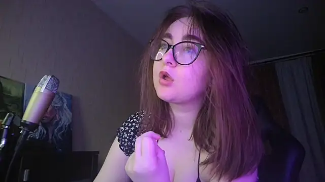 Snapshot of el_sweety chatting on 02-20-25, 04:25 el sweety online show from 02-20-25, 04:25