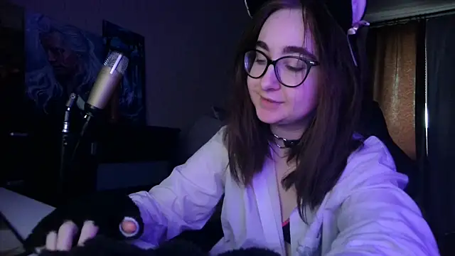 Snapshot of el_sweety chatting on 03-03-25, 03:42 el sweety online show from 03-03-25, 03:42