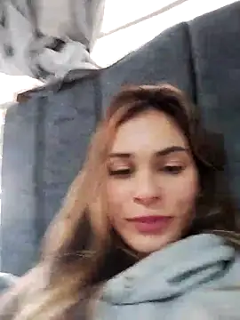 cuteluci  online show from 02-19-25, 03:27