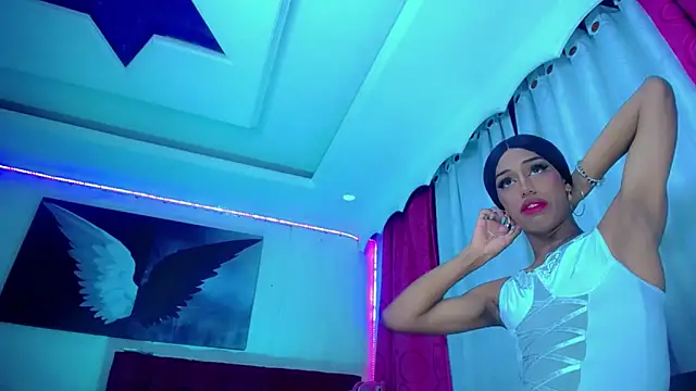 NahomiCamper online show from 09-24-25, 02:26