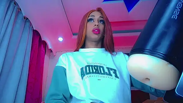 NahomiCamper online show from 01-14-26, 12:55