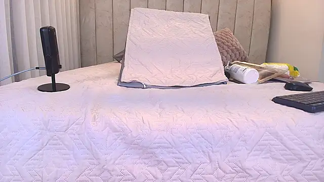 kata hazel online show from 01-09-26, 07:15