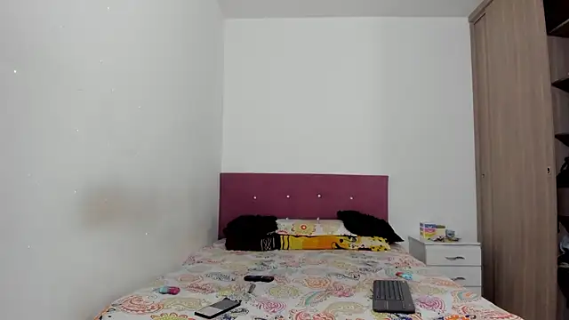 HeellBoy  online show from 02-25-26, 05:00