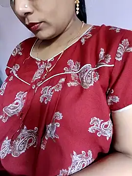 Snapshot of samitasharma chatting on 01-07-25, 05:33 samitasharma online show from 01-07-25, 05:33