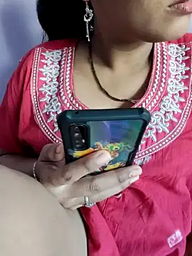 Snapshot of samitasharma chatting on 03-02-25, 11:07 samitasharma online show from 03-02-25, 11:07