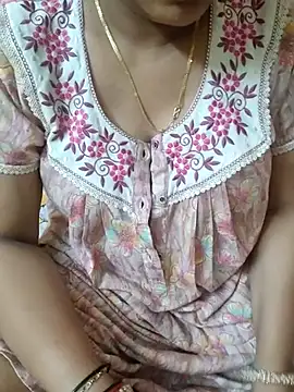 Snapshot of samitasharma chatting on 06-27-26, 05:01 samitasharma online show from 06-27-26, 05:01