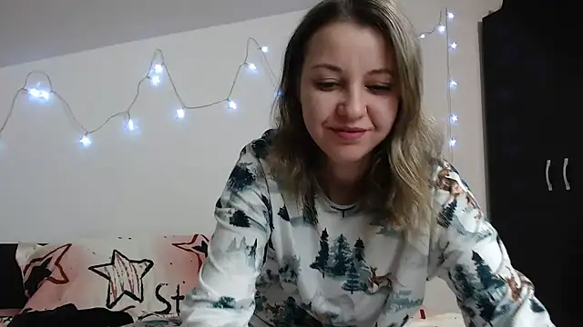 SweetMaddy888 online show from 01-04-25, 04:12