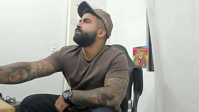 Lyon vach online show from 03-17-25, 03:07