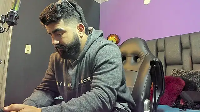 Lyon vach online show from 02-18-26, 02:18