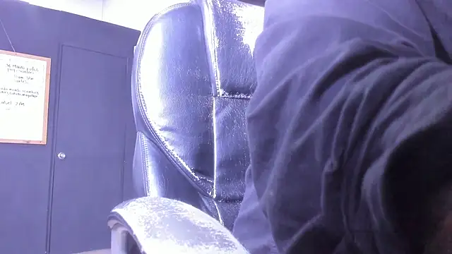 Lyon vach online show from 03-16-26, 10:36