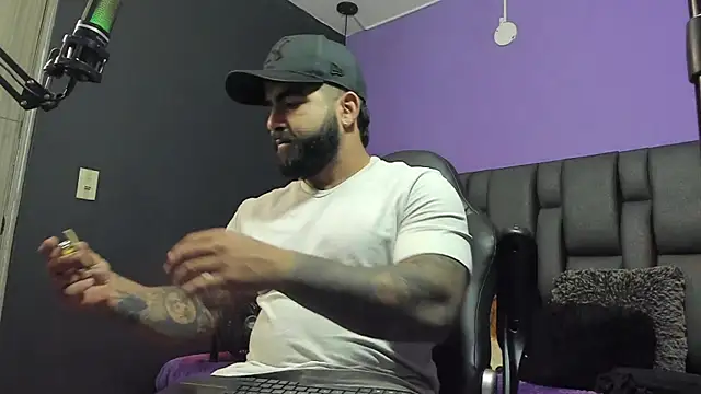 Lyon vach online show from 04-09-26, 01:49