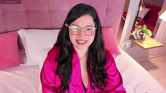 Snapshot of ArticaBelle chatting on 11-27-25, 04:36 ArticaBelle online show from 11-27-25, 04:36