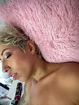 MONSYHOT1 online show from 02-01-25, 12:29