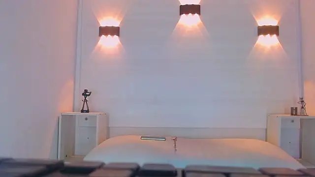 Molly Spears online show from 03-06-25, 11:36