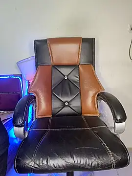 Snapshot of Black-Pearll chatting on 03-14-25, 04:51 Black-Pearll online show from 03-14-25, 04:51