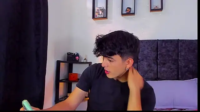 nolan twink1 online show from 10-16-25, 07:37