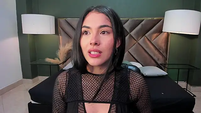 Mia Elowen online show from 02-26-25, 10:09