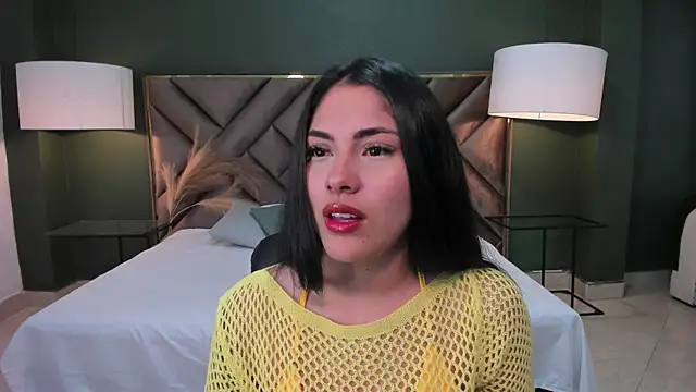 Mia Elowen online show from 03-07-25, 09:06