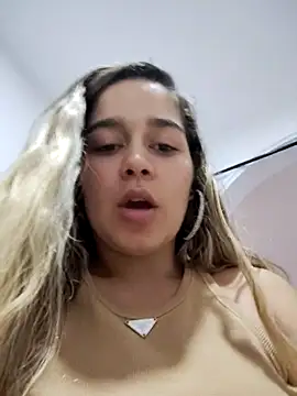 LaurenWelly  online show from 03-01-25, 08:53