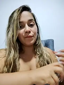 LaurenWelly  online show from 03-06-25, 01:37