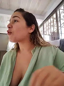 LaurenWelly  online show from 03-06-25, 08:48