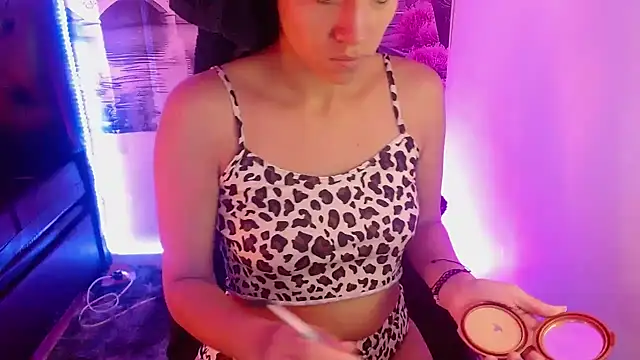 daniela rivasth online show from 02-20-25, 03:23