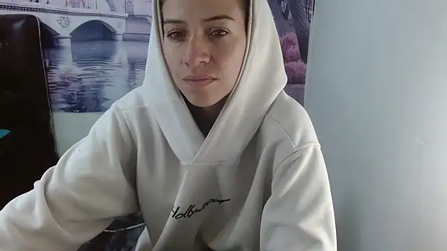 daniela rivasth online show from 03-03-25, 02:15