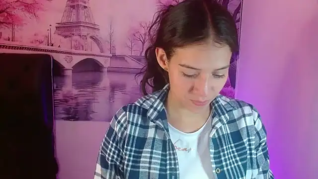 daniela rivasth online show from 03-09-25, 06:39