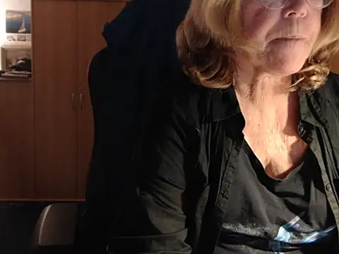  sunshine   online show from 10-26-25, 07:42