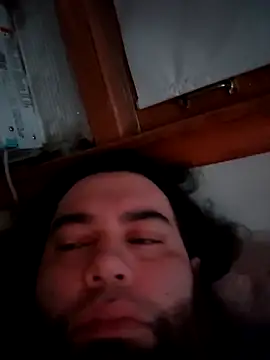 Snapshot of goldycox chatting on 12-20-25, 05:25 goldycox online show from 12-20-25, 05:25