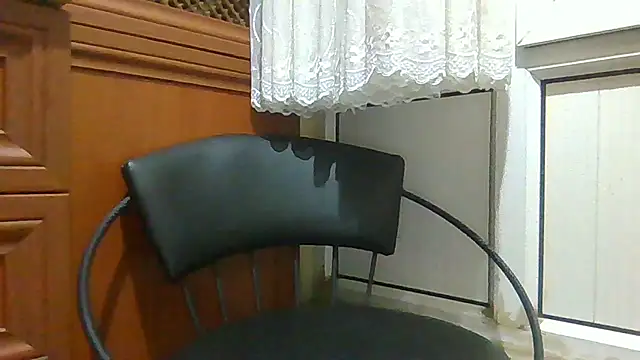 Snapshot of uygar-avc chatting on 10-29-25, 08:54 uygar-avc online show from 10-29-25, 08:54