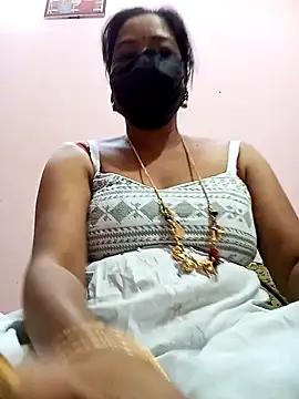 Snapshot of Tamil_sreelekha chatting on 12-18-24, 05:31 Tamil sreelekha online show from 12-18-24, 05:31